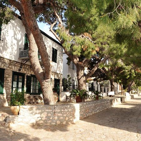 Piteoussa Hotell Hydra  Exteriör bild