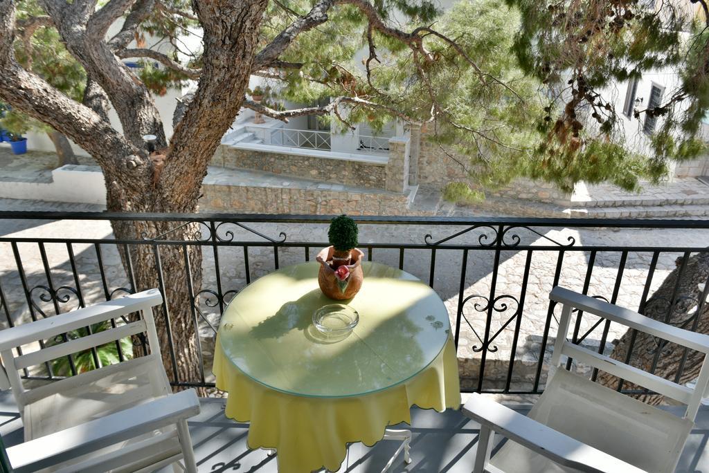 Piteoussa Hotell Hydra  Exteriör bild